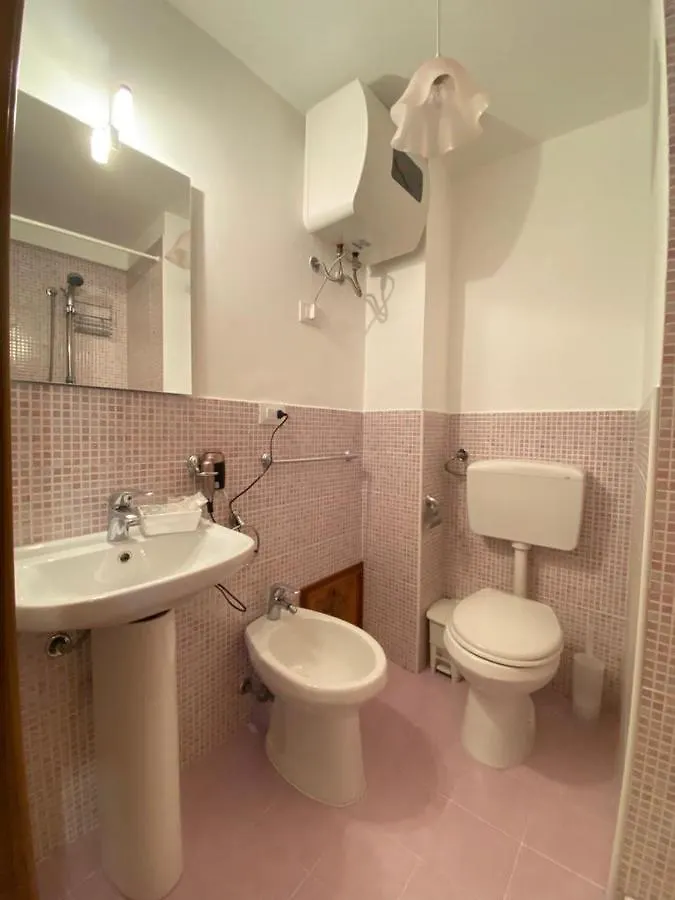 Le Camere Dei Re Normanni Palermo 0*,  Italia